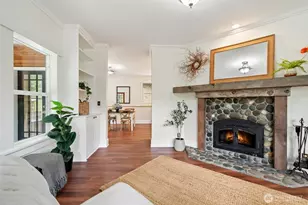 7879 Fletcher Bay Rd NE, Bainbridge Island, WA 98110 - Photo 17