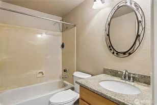 5901 Phinney Ave N, Seattle, WA 98103 - Photo 7
