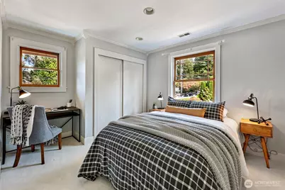 9207 47th Avenue SW, Seattle, WA 98136 - Photo 25