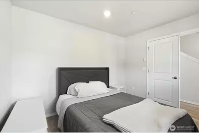3244 Juno Court NE #B, Olympia, WA 98516 - Photo 5