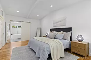 2752 NE 103rd St, Seattle, WA 98125 - Photo 13