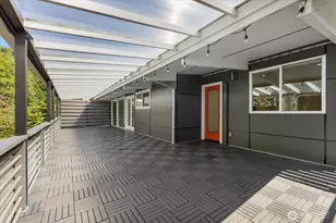 2752 NE 103rd St, Seattle, WA 98125 - Photo 17