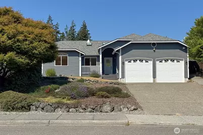 716 S N Street, Port Angeles, WA 98363 - Photo 1