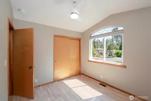 716 S N St, Port Angeles, WA 98363 - Photo 33
