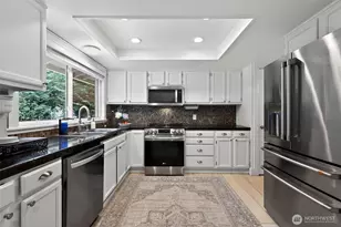 20009 SE 20th Pl, Sammamish, WA 98075 - Photo 13