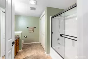 690 32nd St, Bellingham, WA 98225 - Photo 17