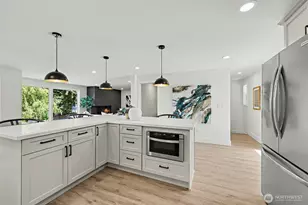 7017 NE 155th Pl, Kenmore, WA 98028 - Photo 9