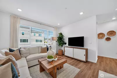9811 31st Avenue SE #F3, Everett, WA 98208 - Photo 11