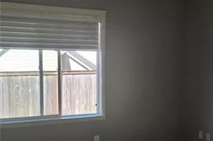 5264 S 285th St, Auburn, WA 98001 - Photo 3