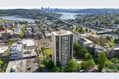 4540 8th Avenue NE #1605, Seattle, WA 98105 - Photo 1