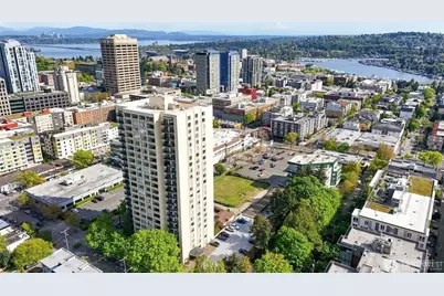 4540 8th Avenue NE #1605, Seattle, WA 98105 - Photo 35