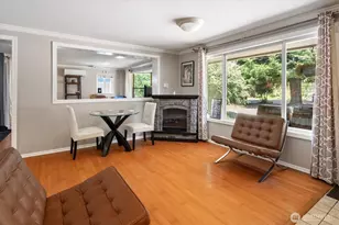 1331 N 121st St, Seattle, WA 98133 - Photo 5