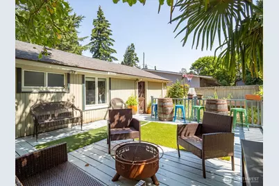 1331 N 121st Street, Seattle, WA 98133 - Photo 23