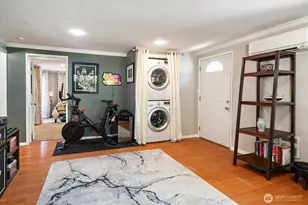 1331 N 121st St, Seattle, WA 98133 - Photo 13