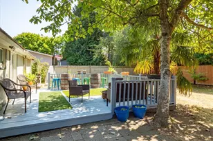 1331 N 121st St, Seattle, WA 98133 - Photo 21