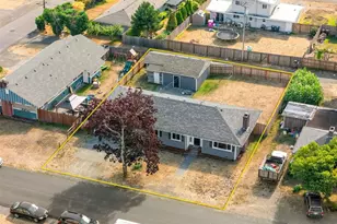 2015 Adams St, Shelton, WA 98584 - Photo 3