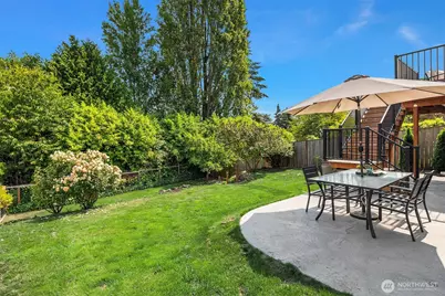 10022 11th Avenue NW, Seattle, WA 98177 - Photo 27