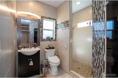 5505 64th Street W, University Place, WA 98467 - Photo 29