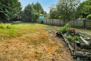 4512 216th St SW, Mountlake Terrace, WA 98043 - Photo 29