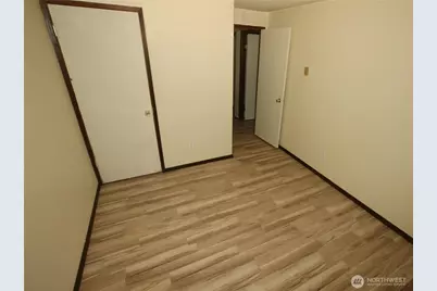 26425 Pennsylvania Avenue NE #34, Kingston, WA 98346 - Photo 11