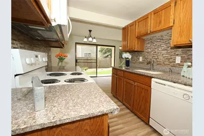26425 Pennsylvania Avenue NE #34, Kingston, WA 98346 - Photo 15
