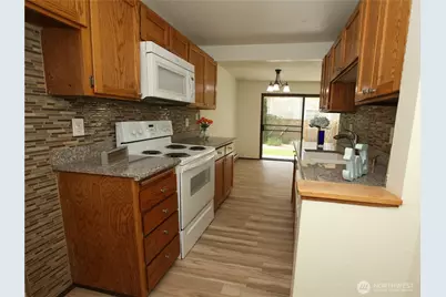 26425 Pennsylvania Avenue NE #34, Kingston, WA 98346 - Photo 13