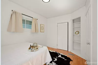 113 NE 60th Street, Seattle, WA 98115 - Photo 23