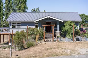 130 Perkins Ln, Lopez Island, WA 98261 - Photo 3