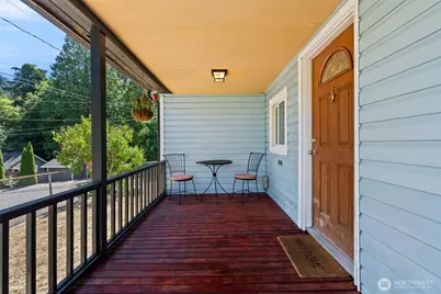 1159 Hazel Avenue NW, Bremerton, WA 98312 - Photo 3