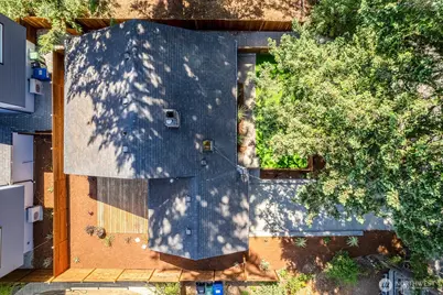 13734 Stone Avenue N, Seattle, WA 98133 - Photo 33