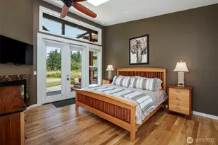 7929 NE Hunt Club Ln, Hansville, WA 98340 - Photo 17