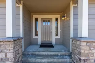 1790 Westside Ct, Centralia, WA 98531 - Photo 3