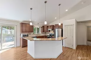 1790 Westside Ct, Centralia, WA 98531 - Photo 13