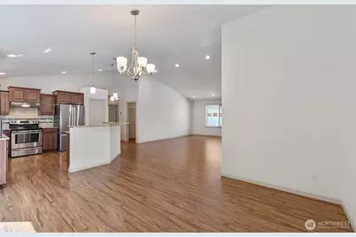 1790 Westside Court, Centralia, WA 98531 - Photo 5