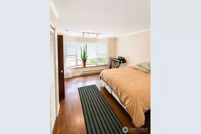 815 15th Avenue E, Seattle, WA 98112 - Photo 9