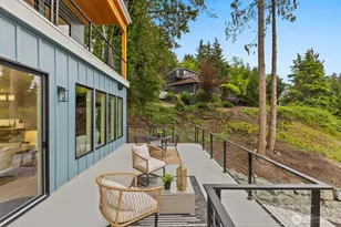 10719 Lake View Dr, Lake Stevens, WA 98258 - Photo 17