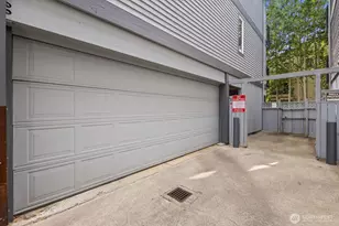 1131 N 93rd St, Seattle, WA 98103 - Photo 29