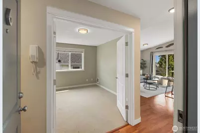 1131 N 93rd Street #6, Seattle, WA 98103 - Photo 5