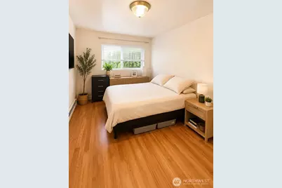 3261 Fuhrman Avenue E, Seattle, WA 98102 - Photo 9