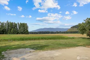 22767 Francis Rd, Mount Vernon, WA 98273 - Photo 21
