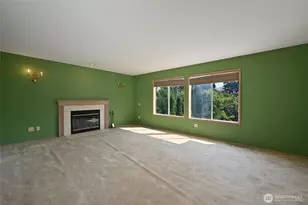 4407 30th Ave W, Seattle, WA 98199 - Photo 3