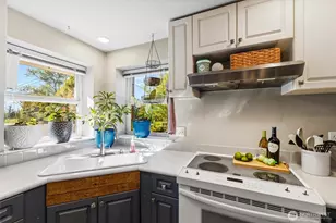 100 S 28th St, Mount Vernon, WA 98274 - Photo 9