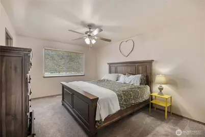 10430 Carter Street SE, Yelm, WA 98597 - Photo 17