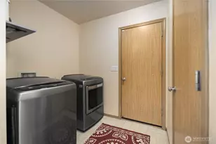 10430 Carter St SE, Yelm, WA 98597 - Photo 31