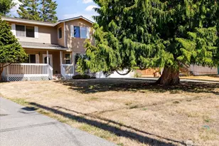 1279 Halsey Dr, Coupeville, WA 98239 - Photo 5