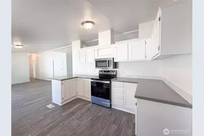 421 N 5th Street, Toledo, WA 98591 - Photo 5