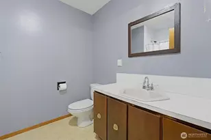 3810 Nome Dr, Bremerton, WA 98310 - Photo 17