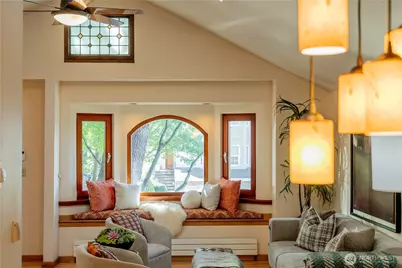 1614 32nd Avenue, Seattle, WA 98122 - Photo 5