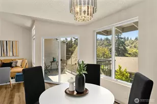 3218 80th Ave SE, Mercer Island, WA 98040 - Photo 9