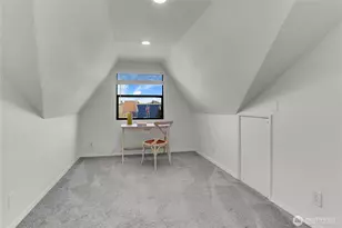 1915 Dexter Ave N, Seattle, WA 98109 - Photo 17